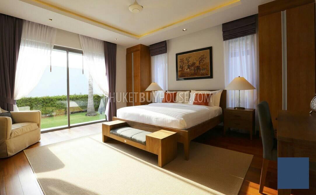 BAN3527: Bali style 3 Bedroom Villa in Bang Tao. Photo #2