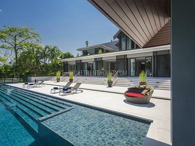 CAP20223: Luxury 5 Bedroom Villa with a huge infinity-edge Pool in Cape Yamu. Photo #9
