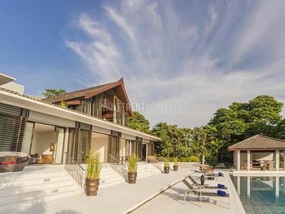 CAP20223: Luxury 5 Bedroom Villa with a huge infinity-edge Pool in Cape Yamu. Photo #11