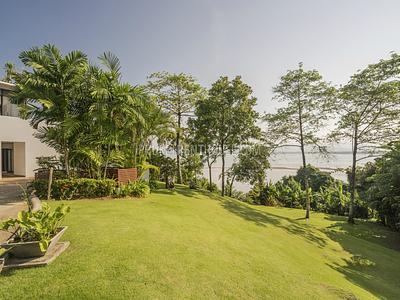 CAP20223: Luxury 5 Bedroom Villa with a huge infinity-edge Pool in Cape Yamu. Photo #27
