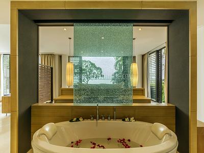 CAP20223: Luxury 5 Bedroom Villa with a huge infinity-edge Pool in Cape Yamu. Photo #32