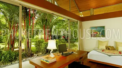 PHA20225: Beachfront 6 Bedroom Villa close to Natai Beach. Photo #10