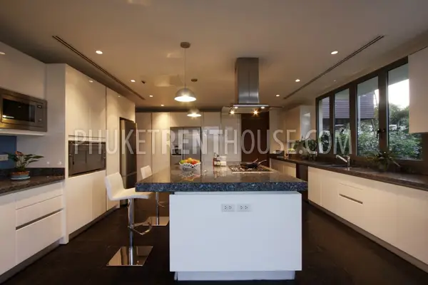 BAN20226: Wonderful Villa with 5 Bedroom in BangTao. Fotoğraf #10