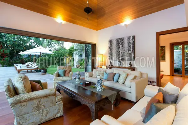 BAN20226: Wonderful Villa with 5 Bedroom in BangTao. Fotoğraf #11