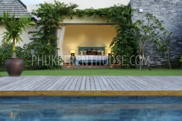 BAN20226: Wonderful Villa with 5 Bedroom in BangTao. Fotoğraf #7