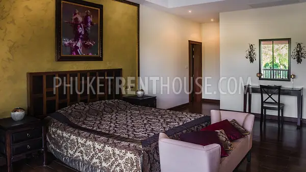 BAN20235: 4 Bedroom Villa + 1BR CABINET with beautiful Lake View in Bang Tao. 照片 #16