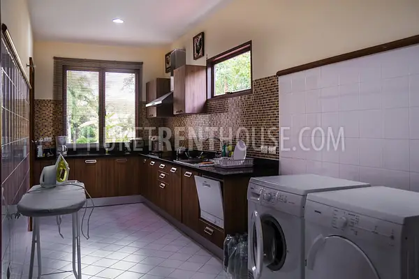 BAN20235: 4 Bedroom Villa + 1BR CABINET with beautiful Lake View in Bang Tao. 照片 #8