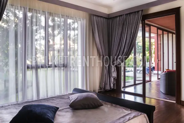 BAN20235: 4 Bedroom Villa + 1BR CABINET with beautiful Lake View in Bang Tao. 照片 #24