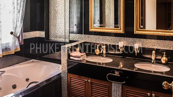 BAN20235: 4 Bedroom Villa + 1BR CABINET with beautiful Lake View in Bang Tao. 照片 #19