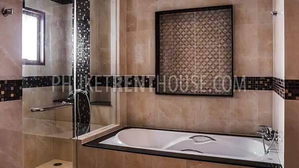 BAN20235: 4 Bedroom Villa + 1BR CABINET with beautiful Lake View in Bang Tao. 照片 #20