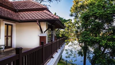 BAN20235: 4 Bedroom Villa + 1BR CABINET with beautiful Lake View in Bang Tao. Photo #28