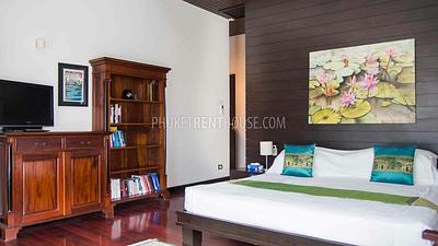 BAN20236: Beachfront 3 Bedroom Apartment in Bang Tao Area. Photo #12