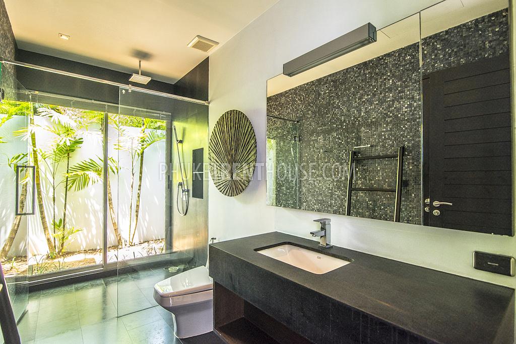 BAN20710: Cozy 3 Bedroom Villa with Swimming Pool in Bang Tao Area. Photo #12