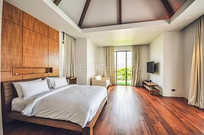 BAN20714: Nice 4 Bedroom Villa with large Swimming Pool in Bang Tao. Photo #5