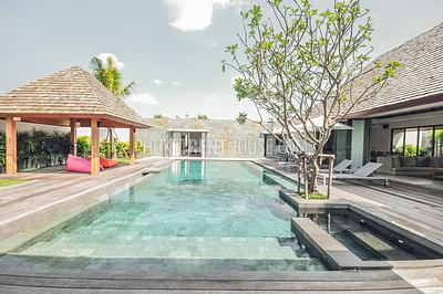 BAN20714: Nice 4 Bedroom Villa with large Swimming Pool in Bang Tao. Photo #6