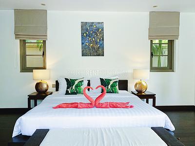 BAN20720: Contemporary 2 Bedroom Villa with Pool in Bang Tao. Photo #3