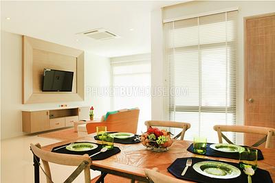 PHU3644: Contemporary Three Bedrooms Townhouse  in Center of City For Sale. Photo #3