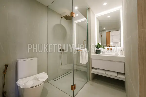 BAN22392: Exclusive Lakefront 1 Bedroom apartment in Phuket’s Premier Destination, Bangtao for Sale. Photo #11