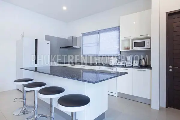 RAW20735: Charming 3 Bedroom Villa with Swimming Pool and Garden in Rawai. Fotoğraf #5