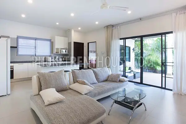 RAW20735: Charming 3 Bedroom Villa with Swimming Pool and Garden in Rawai. Fotoğraf #9