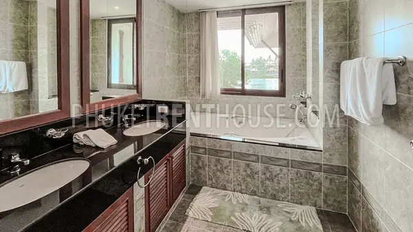LAG23048: Spacious 5-bedroom villa for rent in the gated community of Laguna, Phuket. Fotoğraf #6