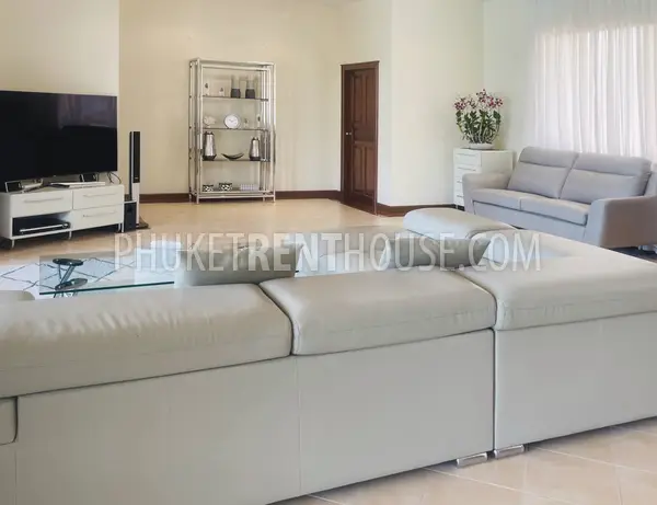 LAG23048: Spacious 5-bedroom villa for rent in the gated community of Laguna, Phuket. Fotoğraf #13