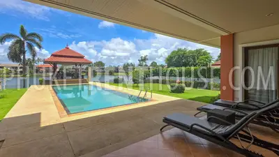 LAG23048: Spacious 5-bedroom villa for rent in the gated community of Laguna, Phuket. Fotoğraf #29