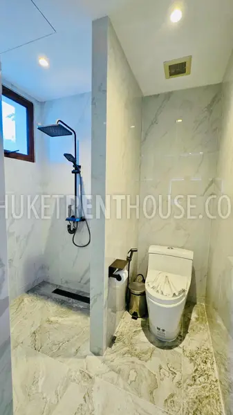 LAG23048: Spacious 5-bedroom villa for rent in the gated community of Laguna, Phuket. Fotoğraf #43