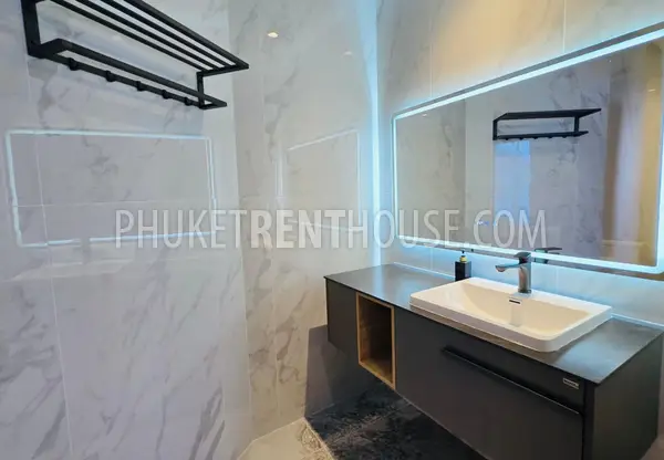 LAG23048: Spacious 5-bedroom villa for rent in the gated community of Laguna, Phuket. Fotoğraf #42