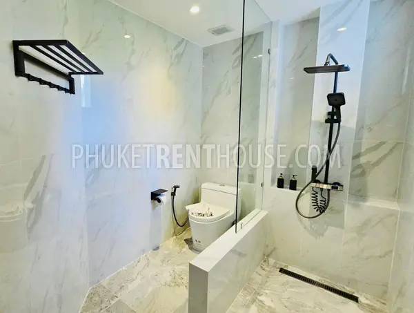 LAG23048: Spacious 5-bedroom villa for rent in the gated community of Laguna, Phuket. Fotoğraf #54