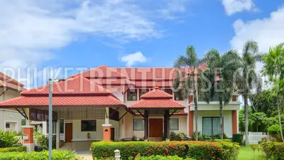 LAG23048: Spacious 5-bedroom villa for rent in the gated community of Laguna, Phuket. Fotoğraf #66
