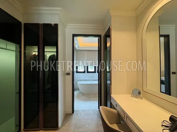 BAN23052: Luxury 3-Bedroom Pool Villa For Rent Near Bang Tao Beach, Phuket. Fotoğraf #5