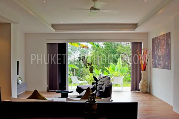 LAY20769: Ocean View 3 Bedroom Villa with Pool and Terrace in Layan Area. Photo #11
