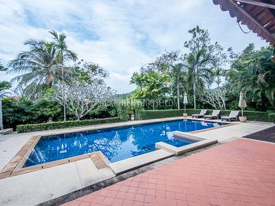 BAN20793: 4 Bedroom Residence with Pool and Terrace close to Bang Tao Beach. Photo #2