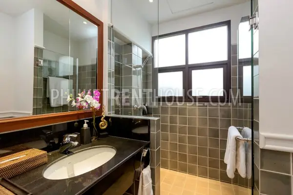 BAN20792: Amazing 4 Bedroom Residence with Lake View in Bang Tao. Photo #13