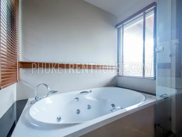 BAN20793: 4 Bedroom Residence with Pool and Terrace close to Bang Tao Beach. 照片 #8