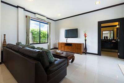BAN20842: Spacious 4 Bedroom Villa with Pool and BBQ Area in Bang Tao. Photo #19