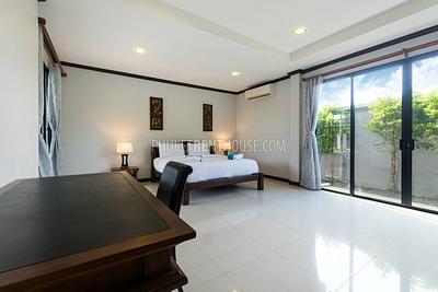 BAN20842: Spacious 4 Bedroom Villa with Pool and BBQ Area in Bang Tao. Photo #24