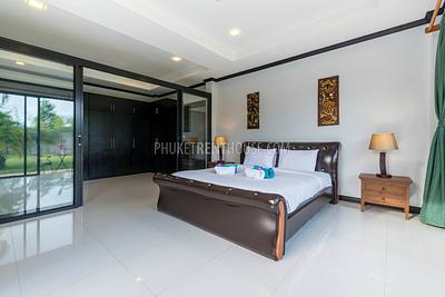 BAN20842: Spacious 4 Bedroom Villa with Pool and BBQ Area in Bang Tao. Photo #27