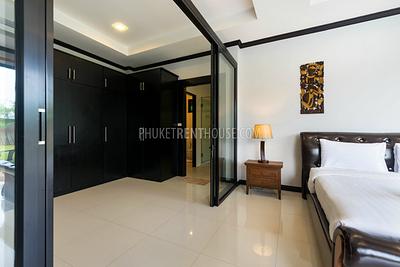 BAN20842: Spacious 4 Bedroom Villa with Pool and BBQ Area in Bang Tao. Photo #28