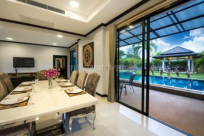 BAN20842: Spacious 4 Bedroom Villa with Pool and BBQ Area in Bang Tao. Photo #35