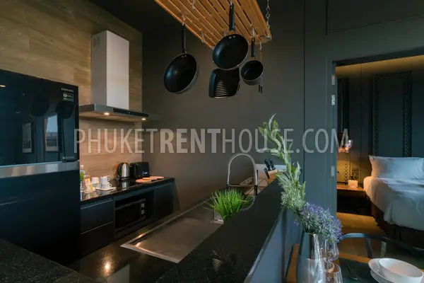 NAI20848: Amazing pool view apartment with 2 bedrooms in Nai Harn. Фото #13