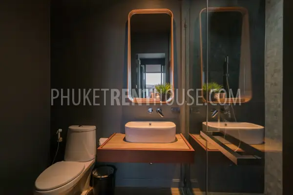 NAI20848: Amazing pool view apartment with 2 bedrooms in Nai Harn. Фото #6