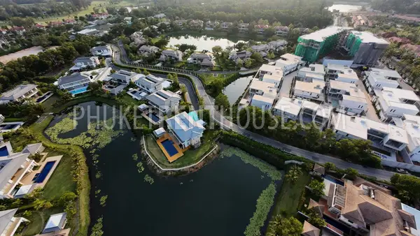LAG23055: 4-Bedroom Luxury Pool Villa in Laguna, Phuket. Photo #10