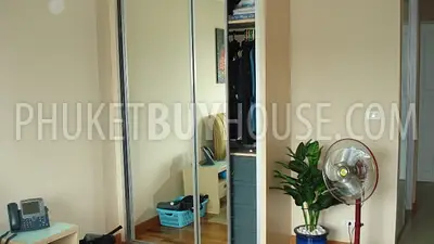 PHU3601: 2 bedroom Condo in the heart of Phuket. Photo #4