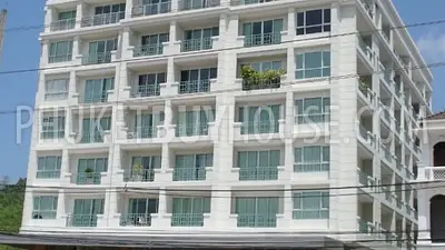 PHU3601: 2 bedroom Condo in the heart of Phuket. Photo #8