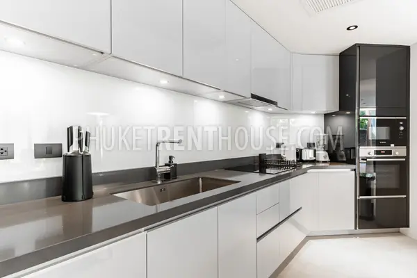 PAT23028: Sea View 2-Bedroom Apartment For Rent Near Paradise Beach and Patong, Phuket. Photo #2
