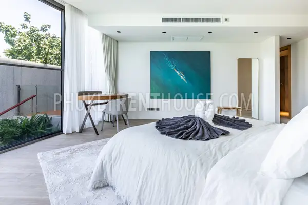 PAT23028: Sea View 2-Bedroom Apartment For Rent Near Paradise Beach and Patong, Phuket. Photo #9