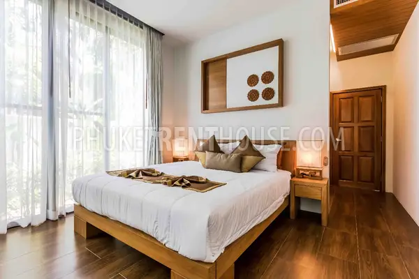 NAI20538: Wonderful 3 Bedroom Villa with Swimming Pool in Nai Harn. Photo #15