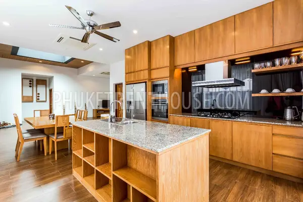 NAI20538: Wonderful 3 Bedroom Villa with Swimming Pool in Nai Harn. Photo #16